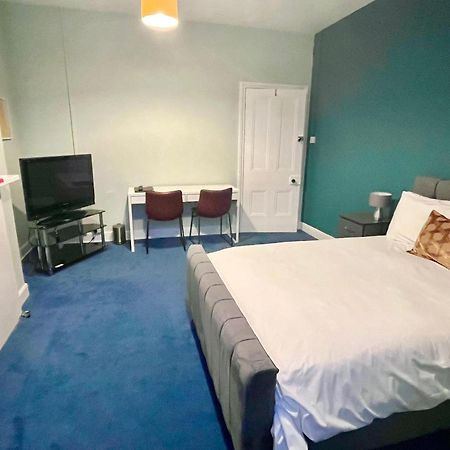 The Blue Piano Guesthouse Birmingham Kamer foto